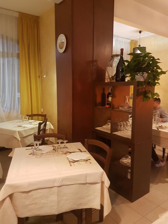Hotel Roncobilaccio Roncobillaccio Εξωτερικό φωτογραφία